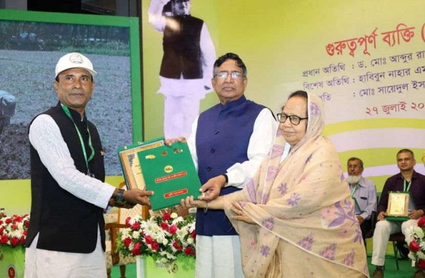 এআইপি সম্মাননা পেলেন মেহেদী আহসান উল্লাহ