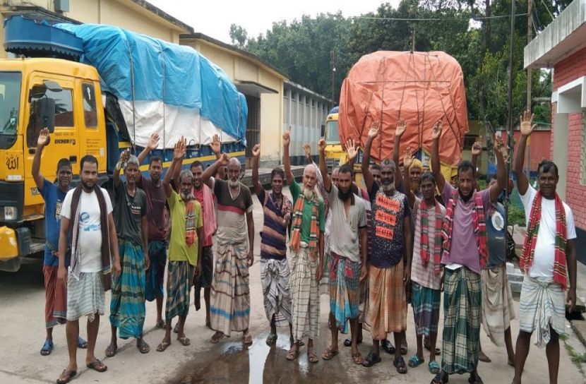 সৈয়দপুরে খাদ্য গুদাম শ্রমিকদের কর্মবিরতি