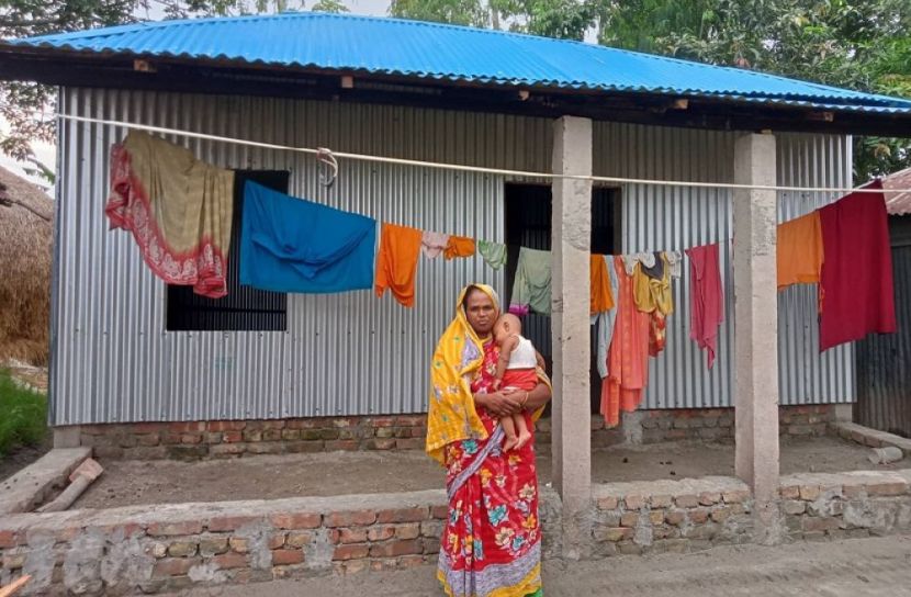 প্রধানমন্ত্রীর দীর্ঘায়ু কামনা