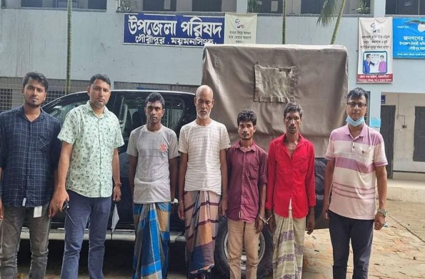 গৌরীপুরে ৪ মাদকসেবীকে কারাদণ্ড
