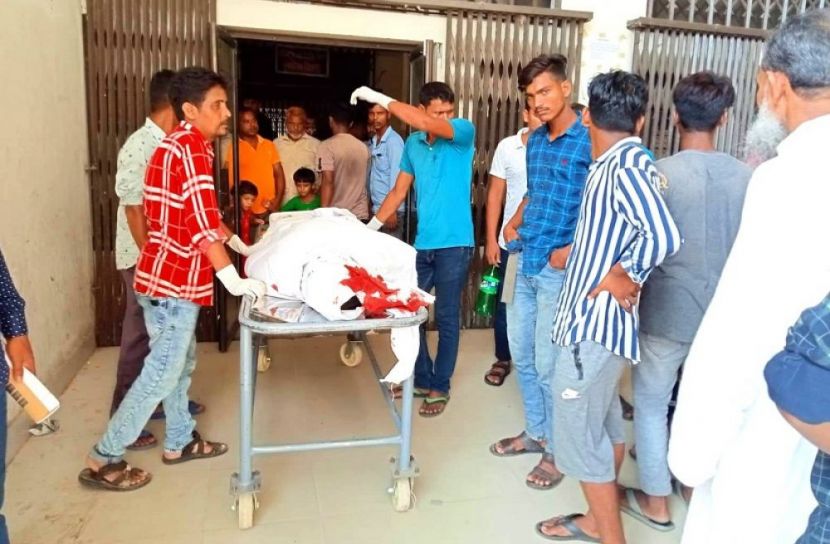 অজ্ঞাত গাড়ির ধাক্কায় নিহত ১