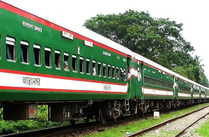 ফের ট্রেনের ইঞ্জিন বিকল  টাঙ্গাইল