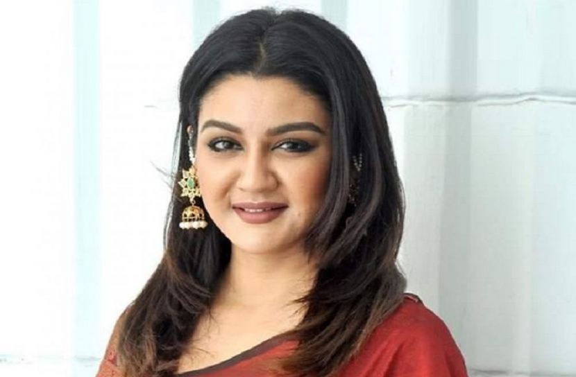 সেন্সর বোর্ডের সমালোচনায় জয়া