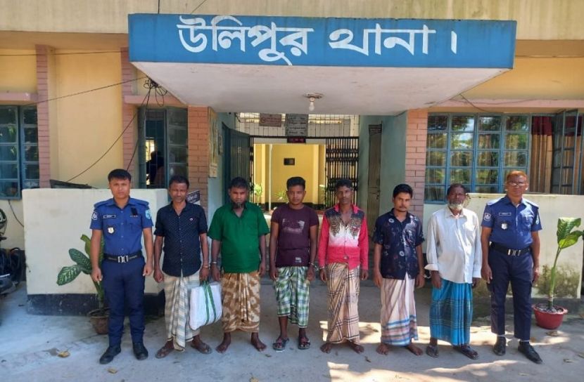 উলিপুরে ৯ জুয়াড়িসহ আটক ১১