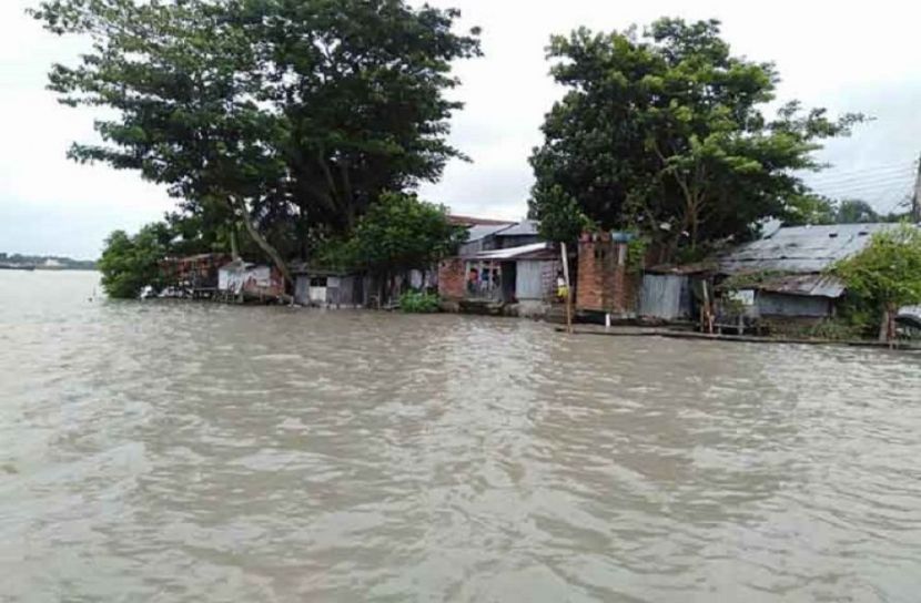 জোয়ারের পানিতে ২০ গ্রাম প্লাবিত