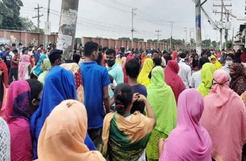 গাজীপুরে শ্রমিকদের বিক্ষোভ