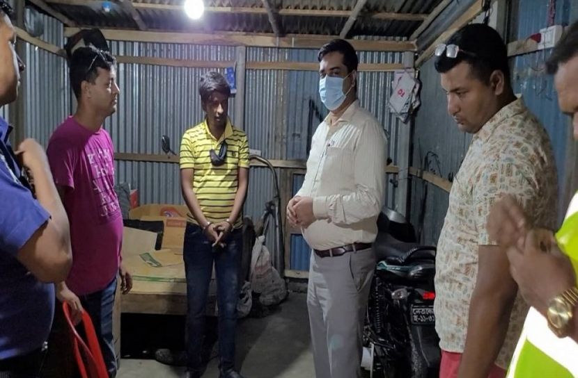 গৌরীপুরে হিরোইনসহ যুবক আটক