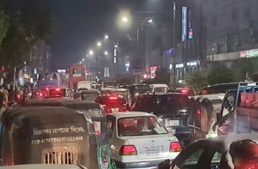রাজধানীতে ভয়াবহ যানজট