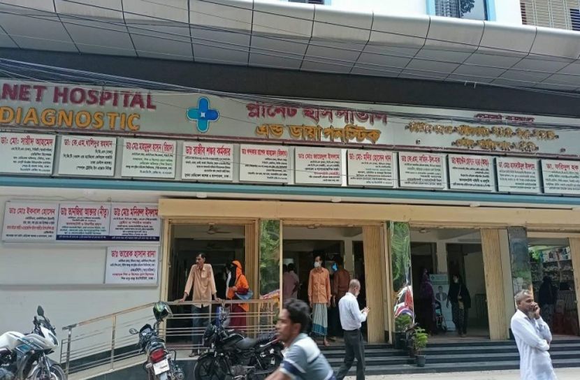অপারেশন থিয়েটার থেকে পালালেন চিকিৎসক