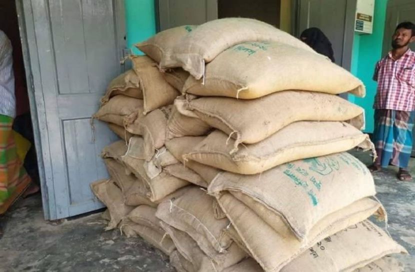 ভিজিএফের জব্দ করা ৩০ বস্তা চাল নিলামে!