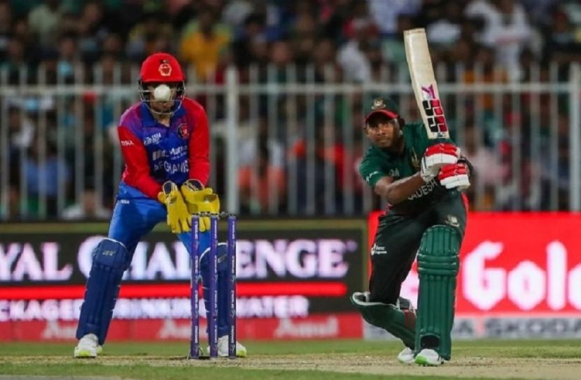 অলরাউন্ডার মোসাদ্দেক হোসেন ছাড়া আর বাকি সবাই ধরাশায়ী হয়েছেন আফগানি ঘূর্ণিতে। ছবি: সংগৃহীত