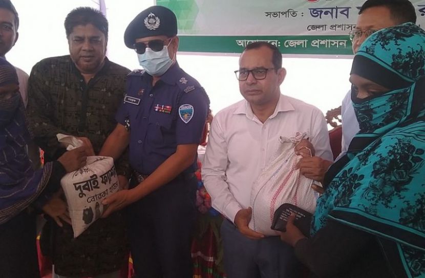 ওএমএস'র খোলা বাজারে ৩০ টাকায় চাল বিক্রি শুরু