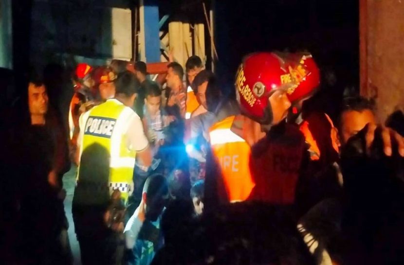 রাইস মি‌লের ছাদ ভে‌ঙে ৩ শ্রমি‌ক নিহত