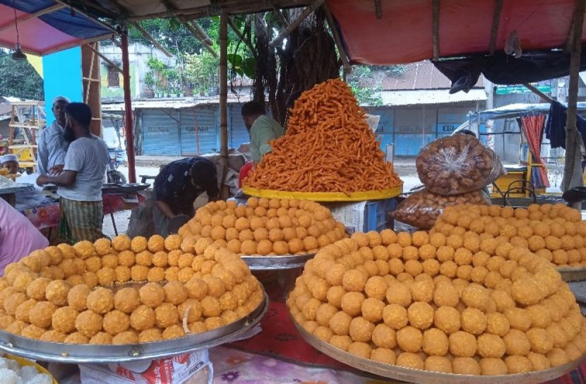 মুন্সীগঞ্জে ঐতিহ্যবাহী দশমী মেলা শুরু