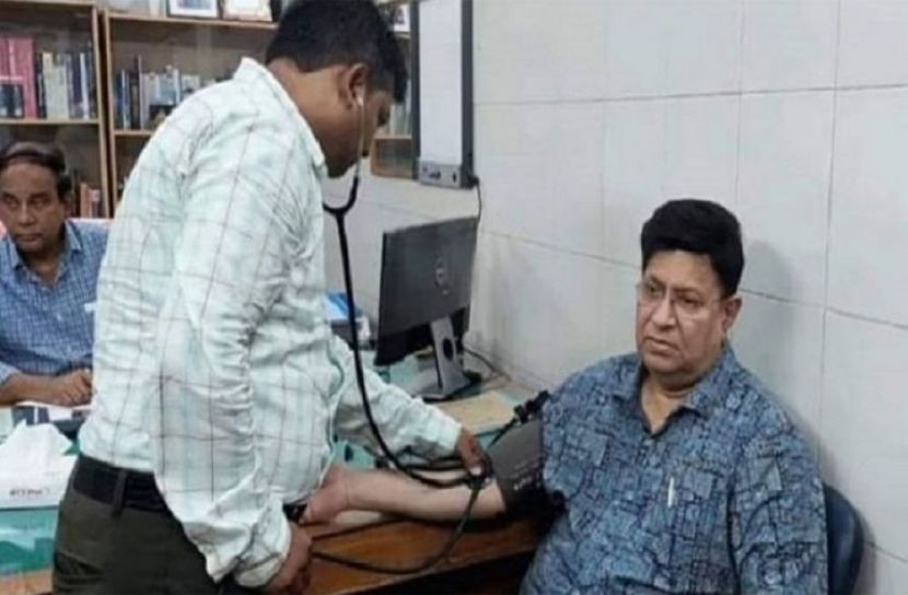 চিকিৎসা নিলেন পররাষ্ট্রমন্ত্রী
