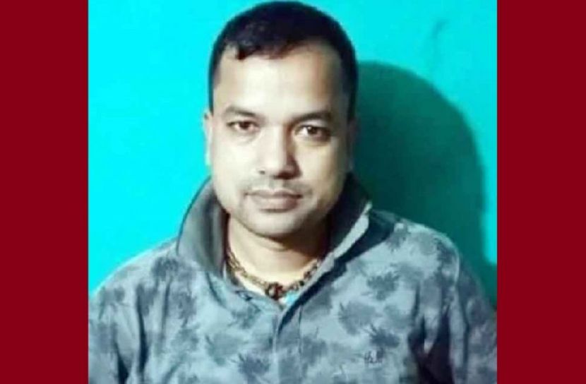 স্বর্ণ ব্যবসায়ীকে গলাকেটে হত্যা