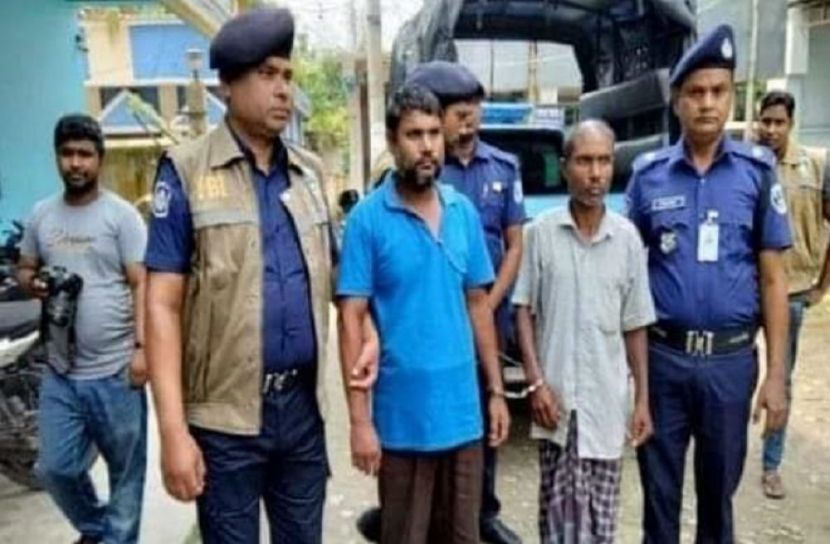 প্রতিপক্ষকে ফাঁসাতেই নিজের বাবাকে হত্যা!