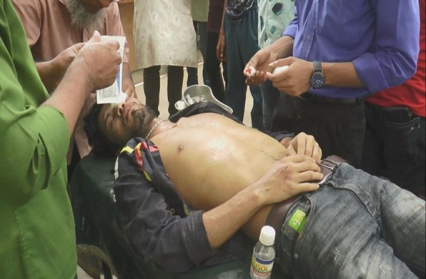 মাদারীপুরে কলেজছাত্রকে কুপিয়ে জখম