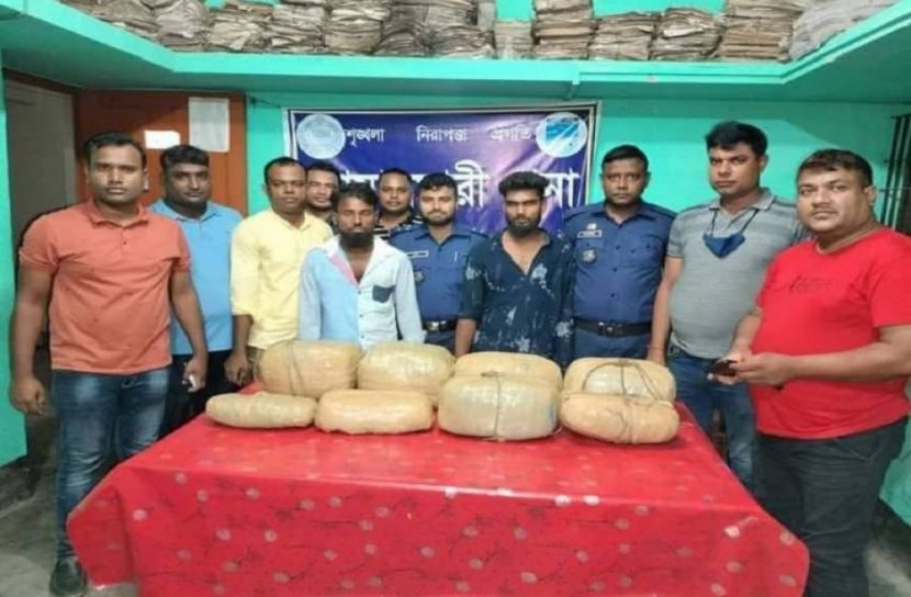 গাঁজাসহ দুই মাদক ব্যবসায়ী গ্রেফতার