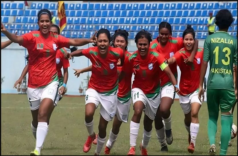 পাকিস্তানকে উড়িয়ে দিলো বাংলাদেশ