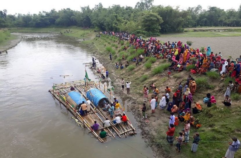 বিশ্ব জাকের মঞ্জিলের ওরশে অংশ নিতে ভুড়ায় যাত্রা