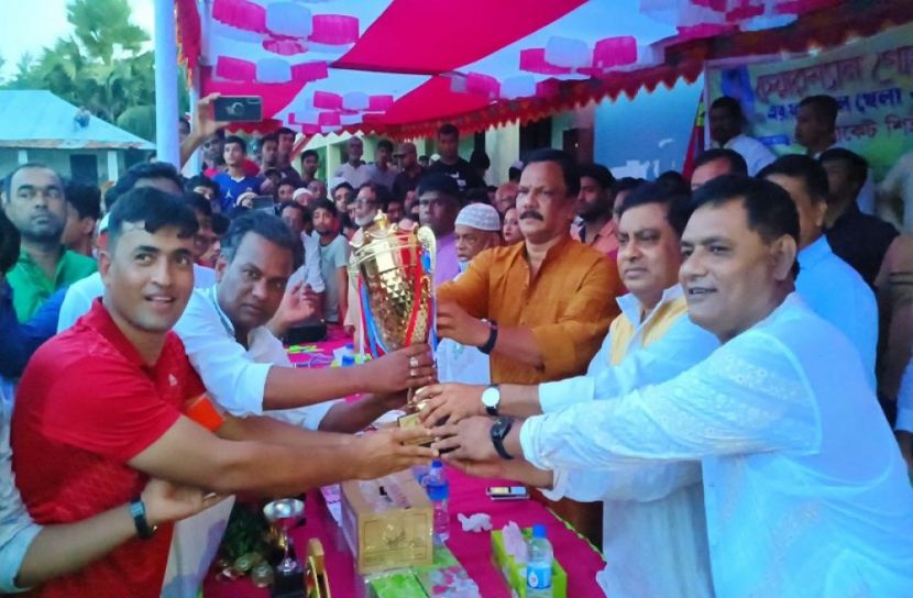 নোয়াখালীতে মাদক বিরোধী গোল্ডকাপ টুর্নামেন্ট