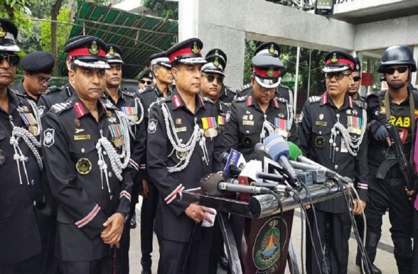 আইনের বাইরে কোনো কাজ করি না