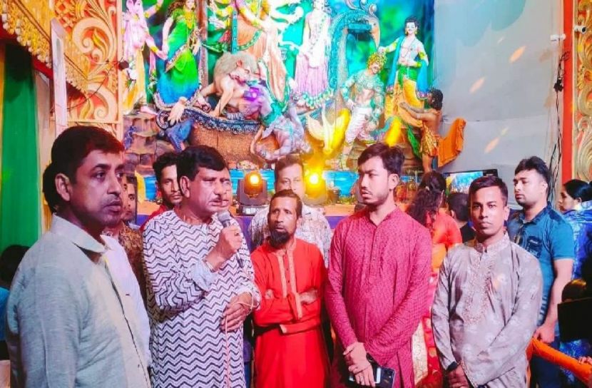 ডা. দিলীপ রায়ের বিভিন্ন পূজা মণ্ডপ পরিদর্শন