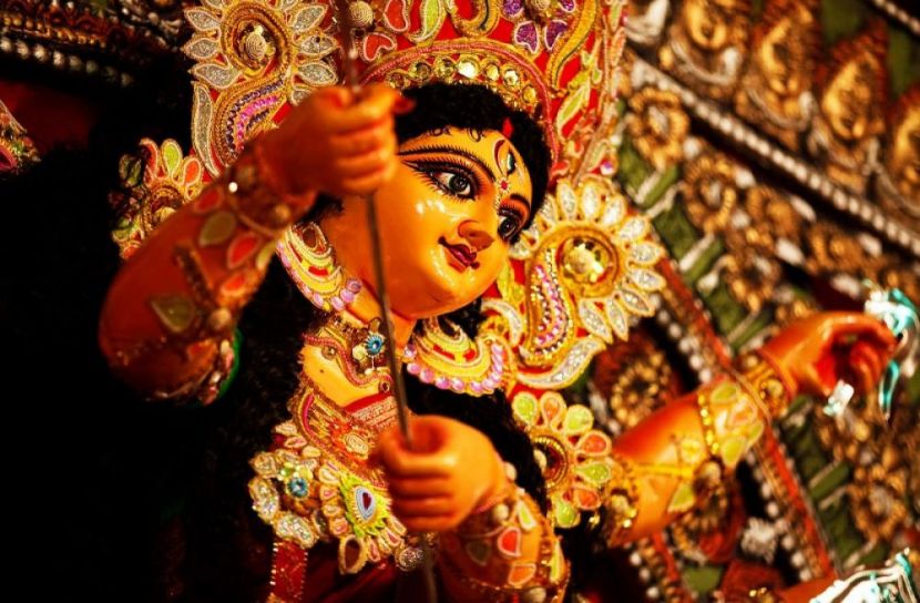 শারদ উৎসবের সর্বজনীন হয়ে ওঠার গল্প