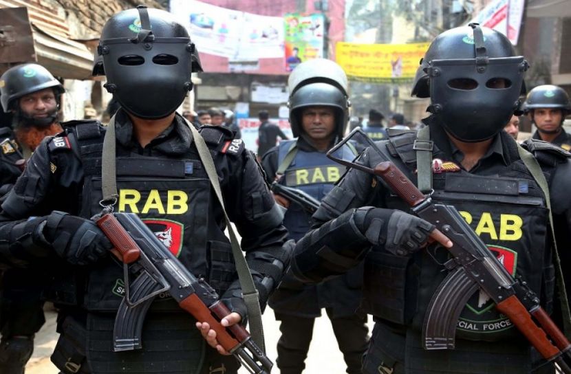 বাড়িছাড়া চার জঙ্গি গ্রেফতার