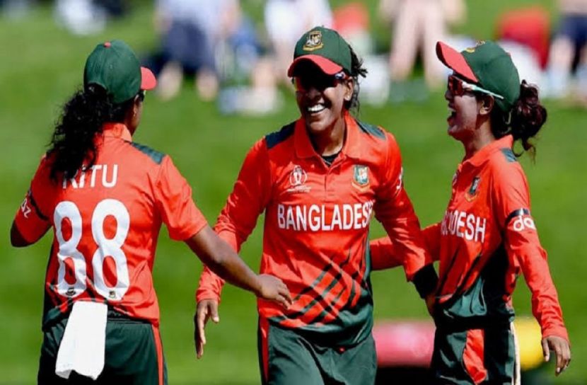 এশিয়া কাপে ফারিহার হ্যাটট্রিক