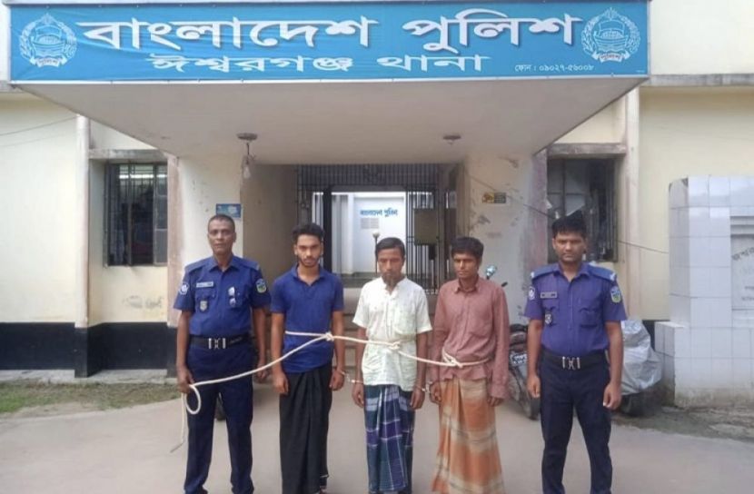 ধর্ষণ মামলার আসামিসহ গ্রেফতার ৩