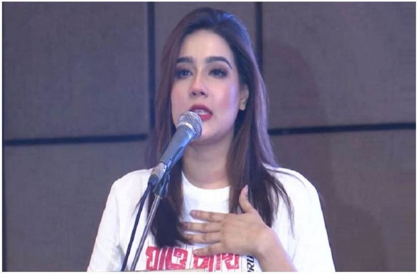 ইউটিউবারদের জন্য মাহিয়া মাহি হইনি