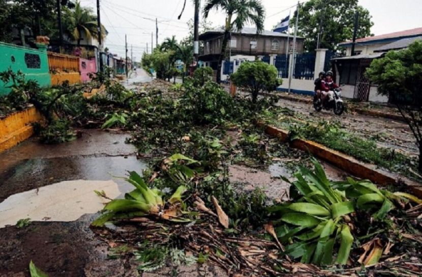 হারিকেন জুলিয়ার আঘাতে নিহত  ২৮