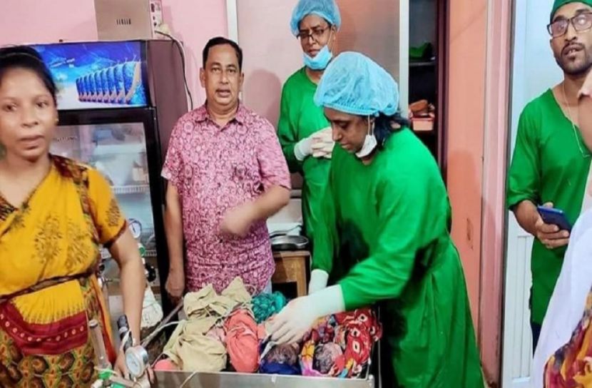 একসঙ্গে চার সন্তান প্রসব