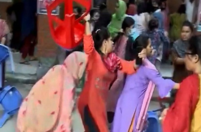 ইডেনের ৭ নেত্রীকে আত্মসমর্পণের নির্দেশ