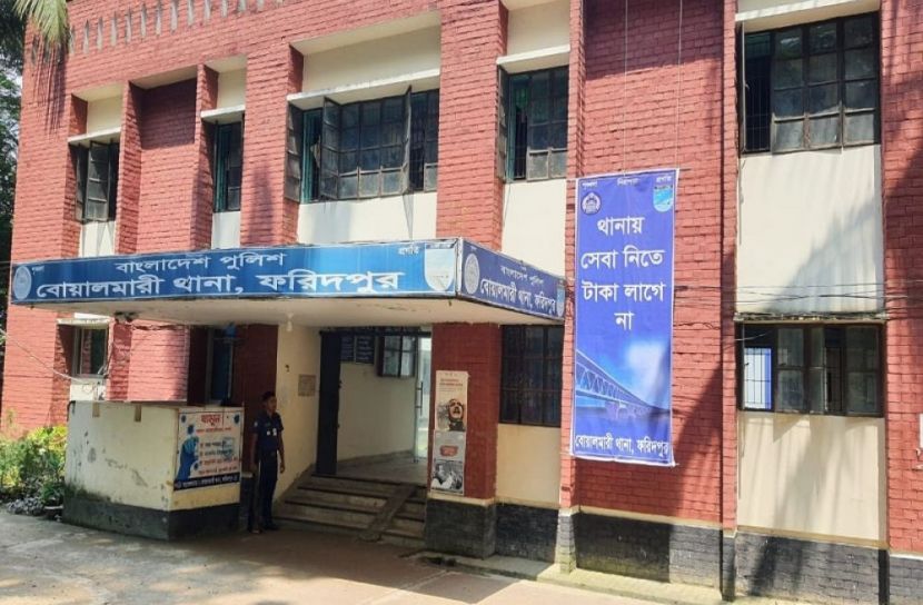 প্রেমিকের কাছে প্রতারিত হয়ে কলেজছাত্রীর আত্মহত্যা 