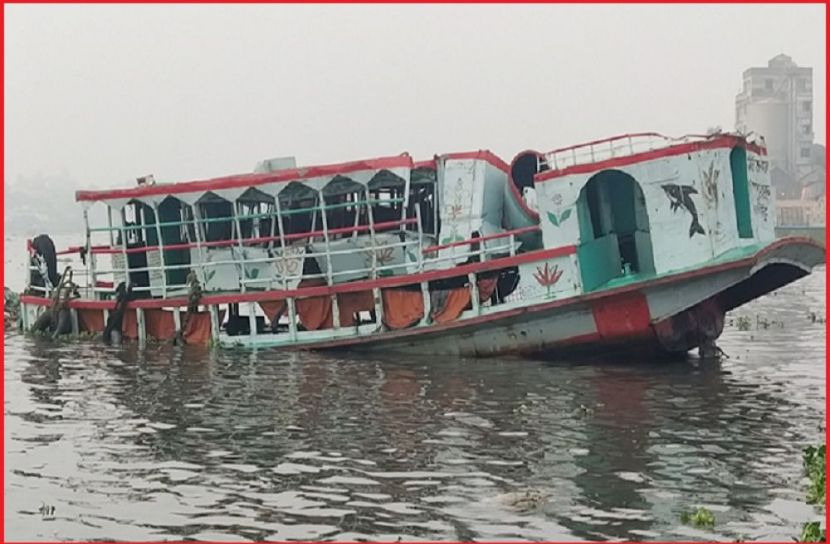 সেতুর সঙ্গে লঞ্চের ধাক্কায় নিহত ৩