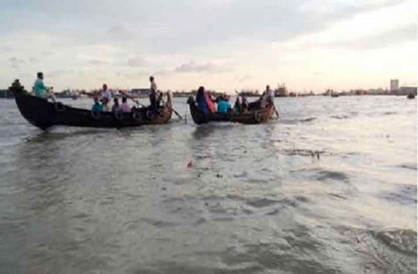 যমুনায় নৌকাডুবিতে মা-ছেলের মৃত্যু