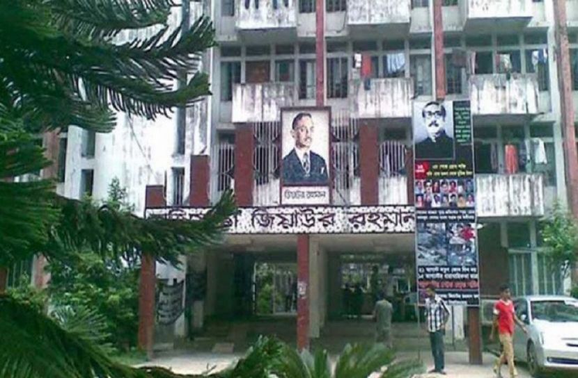 রাতভর ঢাবি শিক্ষার্থীকে নির্যাতন!