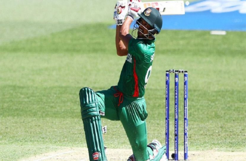 জিম্বাবুয়েকে ১৫০ রানের চ্যালেঞ্জ