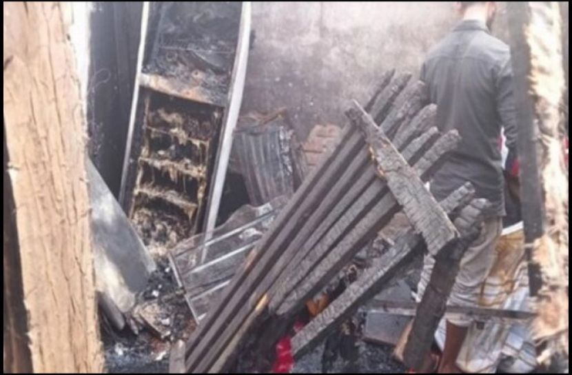 অগ্নিকাণ্ডে ৫৩টি কক্ষ পুড়ে ছাই