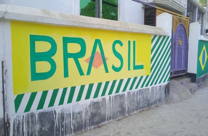 পশ্চিম দেওভোগ যেন ব্রাজিলের মহল্লা