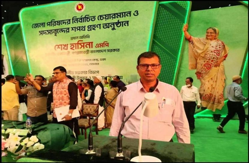 গাইবান্ধা জেলা পরিষদ : শপথ নিলেন মনিরুজ্জামান ফুল মিয়া