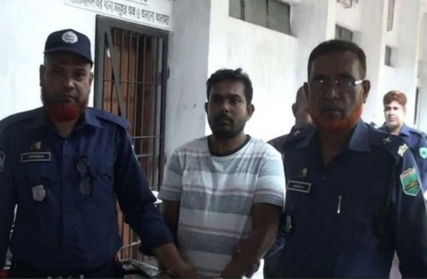 অস্ত্র মামলায় ১০ বছরের কারাদণ্ড