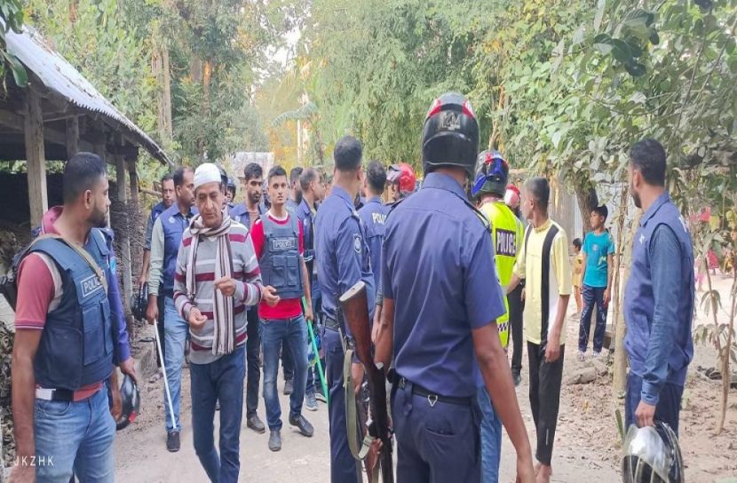 ওসির উপর বোমা বিস্ফোরনে ঘটনায় মামলা