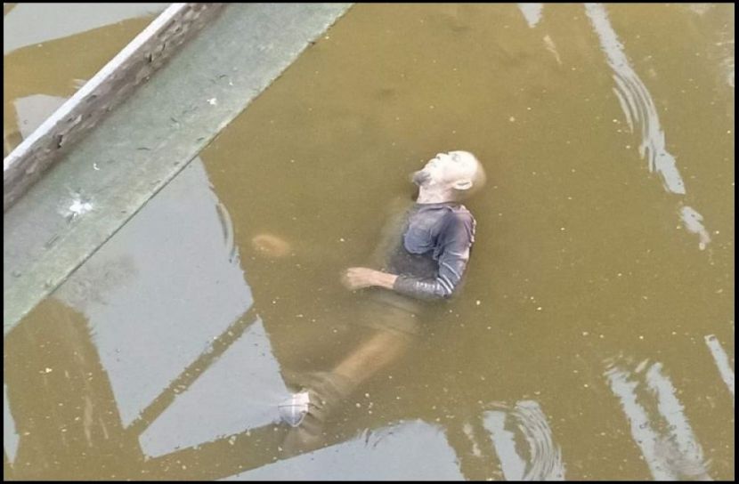 নোয়াখালীতে খালে মিলল বৃদ্ধের লাশ