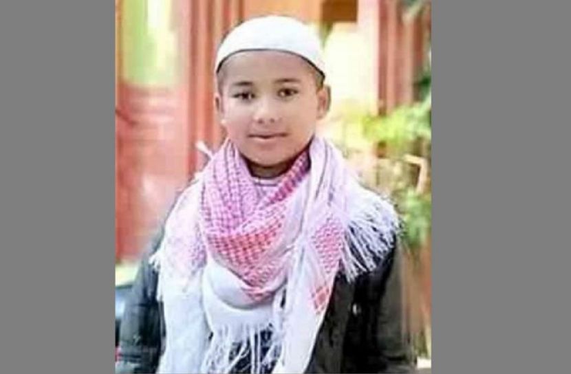 ছেলের লাশের ময়নাতদন্ত : মর্গের সামনে বাবা-মায়ের দীর্ঘ ৩৮ ঘন্টা অপেক্ষা