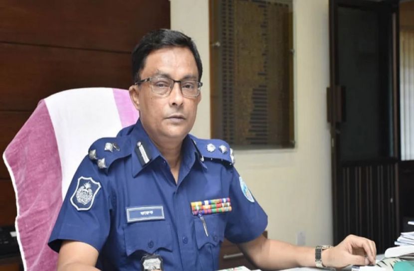 ঢাকা মেট্রোপলিটন পুলিশের (ডিএমপি) কমিশনার খন্দকার গোলাম ফারুক (ফাইল ছবি)