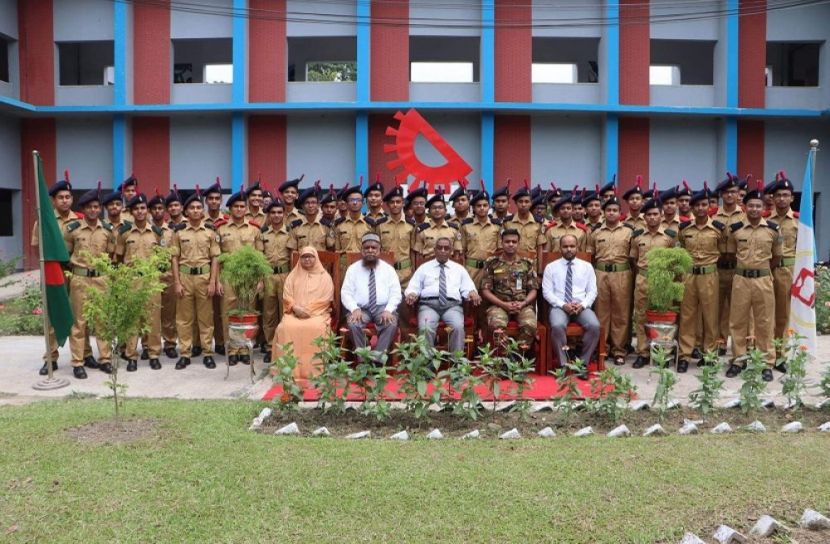 পাবনা ক্যাডেট কলেজে শতভাগ গোল্ডেন জিপিএ-৫